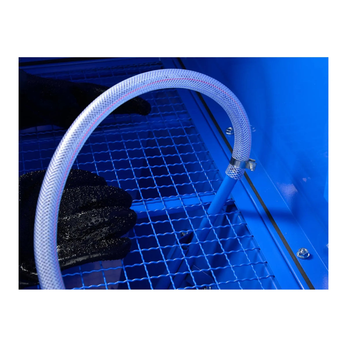 GEKO zandstraalcabine met zijdeuren en verlichting 220L