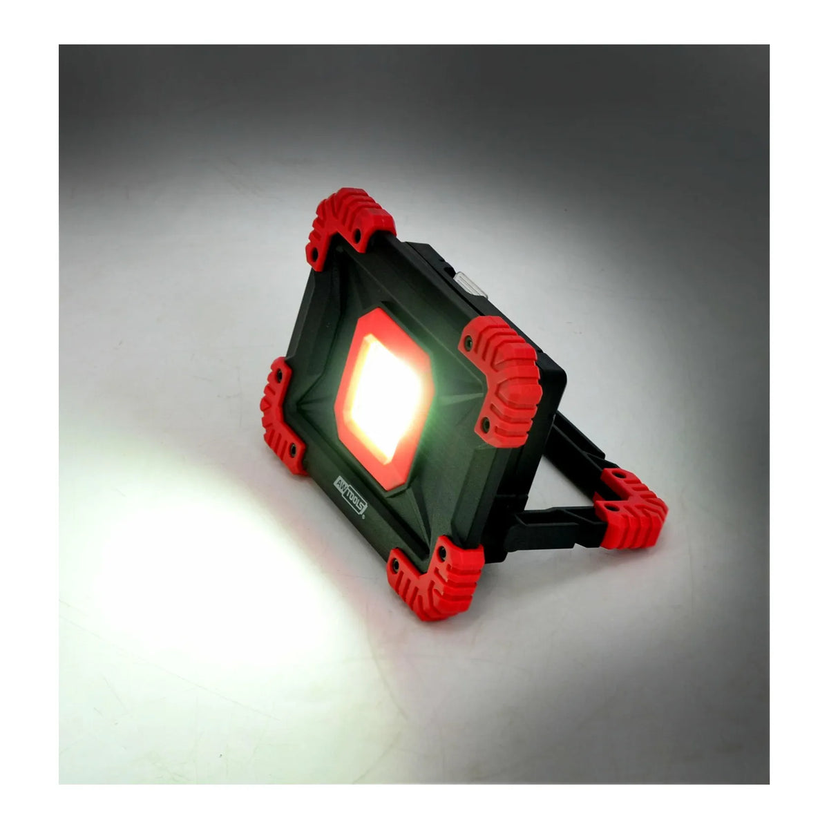 AWTools acculamp COB LED 20W met powerbank 3,7V 4400mAh