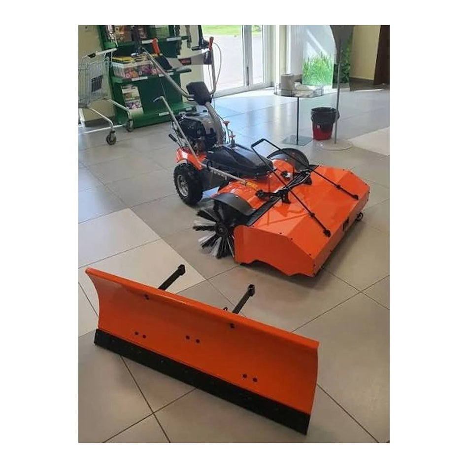 Oleo-Mac Benzine veegmachine PKM100 OM-LINE – extra productfoto